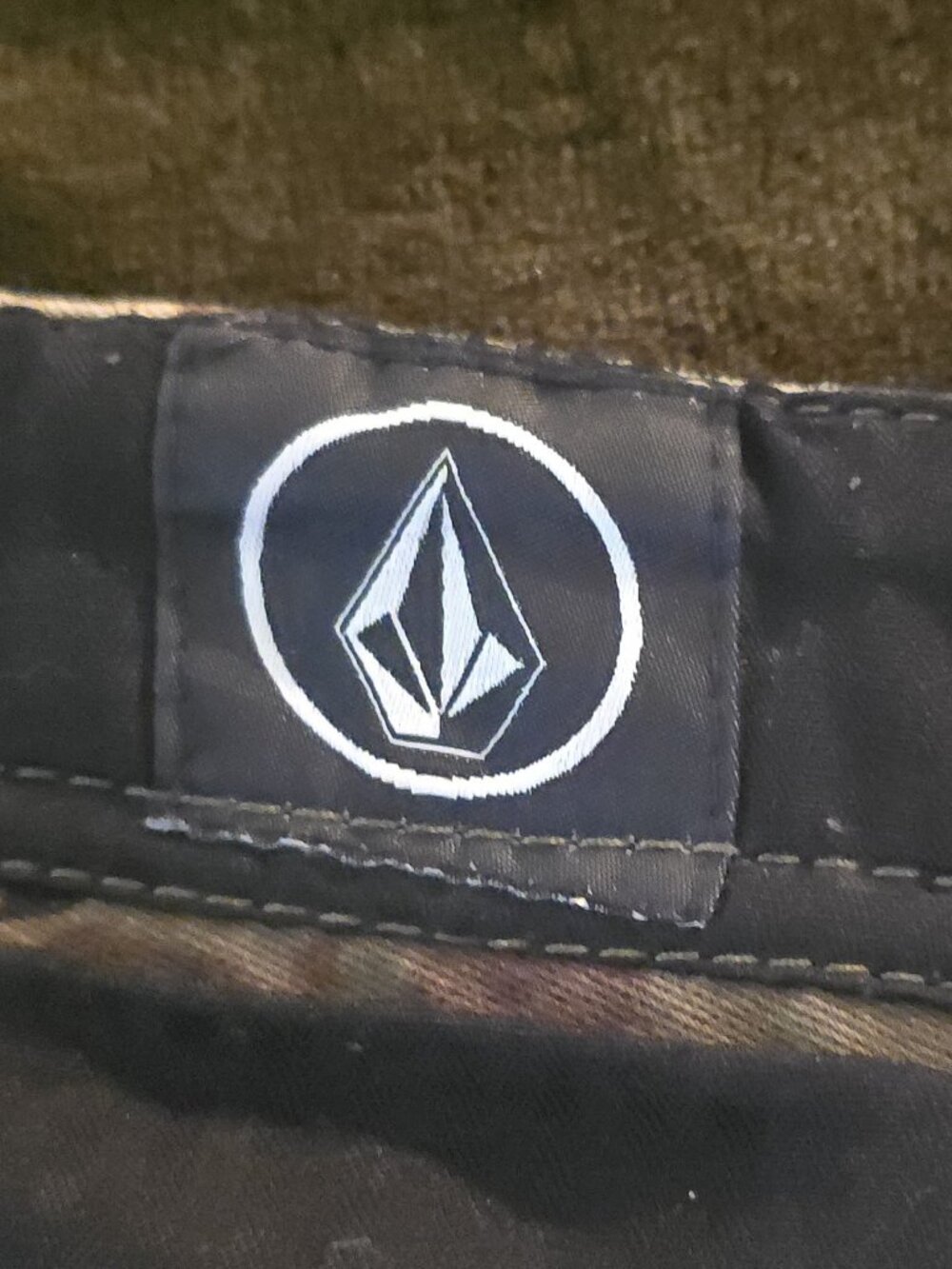 Volcom March Cargo Pants Camo Mens Size 33 Relaxed Straight Cotton - Picture 5 of 9